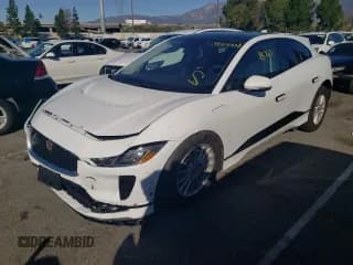 ✅ 2019 Jaguar I-Pace S • VIN: SADHB2S11K1F73993 • Lot: 39519353. Wystawiony na Copart z przebiegiem 28 767 mil. Bezpłatny archiwum sprzedaży aukcyjnych z USA i szczegółowy raport historii pojazdu na DreamBid. Zdjęcie 1.