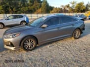 ✅ 2019 Hyundai Sonata SE • VIN: 5NPE24AF2KH739869 • Лот: 82203985. Опубликован ранее на Copart с пробегом 81 228 миль. Бесплатный доступ к архиву аукционных продаж из США и подробный отчёт об истории автомобиля на DreamBid. Изображение 1.