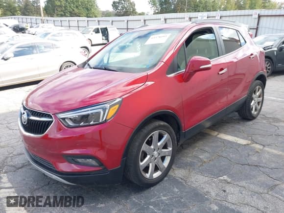 ✅ 2019 Buick Encore Essence • VIN: KL4CJCSM3KB745516 • Lot: 43378092. Wystawiony na IAAI z przebiegiem 75 764 mil. Bezpłatny archiwum sprzedaży aukcyjnych z USA i szczegółowy raport historii pojazdu na DreamBid. Zdjęcie 17.