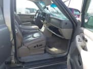 ✅ 2002 GMC Yukon XL SLT • VIN: 3GKFK16Z42G208742 • Lot: 41956838. Wystawiony na IAAI z przebiegiem 261 835 mil. Bezpłatny archiwum sprzedaży aukcyjnych z USA i szczegółowy raport historii pojazdu na DreamBid. Zdjęcie 5.