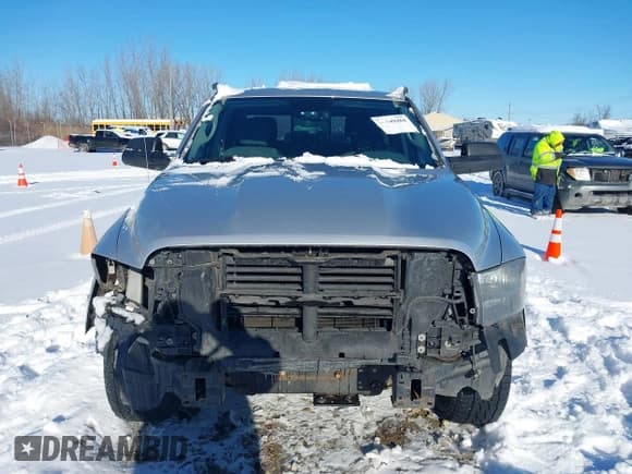 ✅ 2015 Ram 1500 Big Horn • VIN: 1C6RR7LT2FS620252 • Lot: 41149484. Listed on IAAI with 137,784 mi. Free auction sales archive from the USA and detailed vehicle history report at DreamBid. Image 13.