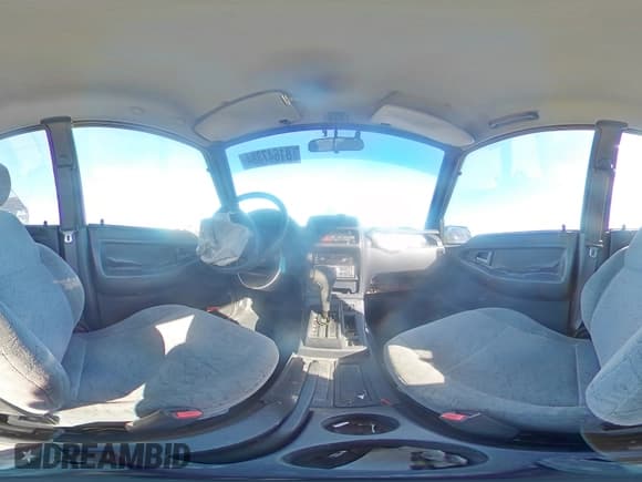 ✅ 1996 Geo Tracker • VIN: 2CNBE1363T6921541 • Лот: 81647384. Опубликован ранее на Copart с пробегом 61 806 миль. Бесплатный доступ к архиву аукционных продаж из США и подробный отчёт об истории автомобиля на DreamBid. Изображение 14.