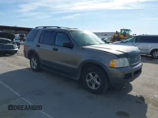 ✅ 2003 Ford Explorer XLT • VIN: 1FMZU73W23ZA54562 • Lot: 43640792. Listed on IAAI with 222,031 mi. Free auction sales archive from the USA and detailed vehicle history report at DreamBid. Image 1.