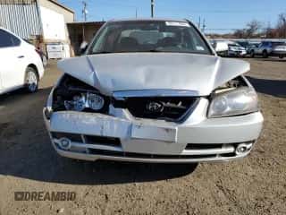 2005 Hyundai Elantra GLS z VIN KMHDN46D15U065617, wystawiony jako Copart lot #80891964 z przebiegiem 187 401 mil mil oraz Szkoda całkowita • Salvage title. Historia ofert i sprzedaży dostępna na DreamBid. Obrazek 5.