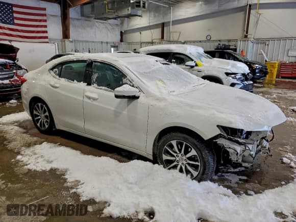 ✅ 2016 Acura TLX Technology • VIN: 19UUB1F56GA015922 • Lot: 95794945. Listed on Copart with 84,905 mi. Free auction sales archive from the USA and detailed vehicle history report at DreamBid. Image 4.