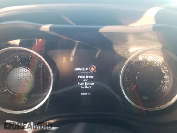 ✅ 2021 Dodge Challenger R/T Scat Pack • VIN: 2C3CDZFJ6MH627815 • Lot: 39750474. Wystawiony na Copart z przebiegiem 88 929 mil. Bezpłatny archiwum sprzedaży aukcyjnych z USA i szczegółowy raport historii pojazdu na DreamBid. Zdjęcie 9.