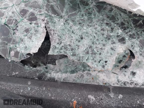 ✅ 2018 Nissan Frontier SV • VIN: 1N6AD0EV9JN737986 • Lot: 42973723. Listed on IAAI with 111,684 mi. Free auction sales archive from the USA and detailed vehicle history report at DreamBid. Image 9.