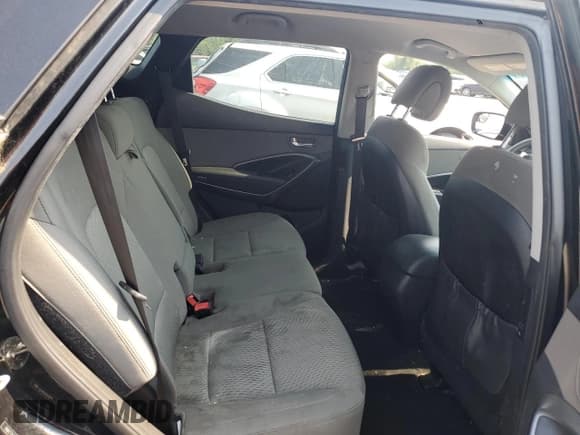 ✅ 2018 Hyundai Santa Fe 2.4L • VIN: 5NMZT3LB0JH087414 • Лот: 63354504. Опубликован ранее на Copart с пробегом 110 970 миль. Бесплатный доступ к архиву аукционных продаж из США и подробный отчёт об истории автомобиля на DreamBid. Изображение 11.