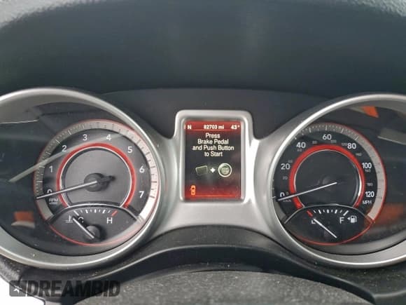 ✅ 2014 Dodge Journey SXT • VIN: 3C4PDCBB5ET267129 • Lot: 96503045. Wystawiony na Copart z przebiegiem 82 703 mil. Bezpłatny archiwum sprzedaży aukcyjnych z USA i szczegółowy raport historii pojazdu na DreamBid. Zdjęcie 9.