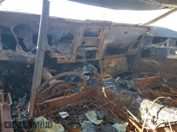 ✅ 1973 Ford Mustang • VIN: 3F02F247558 • Лот: 71443724. Опубликован ранее на Copart с пробегом Не указан. Бесплатный доступ к архиву аукционных продаж из США и подробный отчёт об истории автомобиля на DreamBid. Изображение 8.