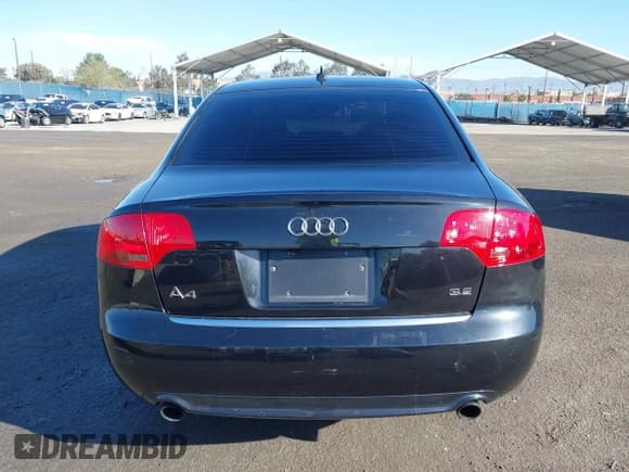 ✅ 2008 Audi A4 • VIN: WAUAH78E38A159815 • Lot: 41743870. Listed on IAAI with 132,415 mi. Free auction sales archive from the USA and detailed vehicle history report at DreamBid. Image 17.