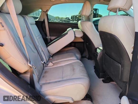 ✅ 2013 Lexus RX 350 • VIN: 2T2BK1BA4DC199267 • Lot: 85206395. Wystawiony na Copart z przebiegiem 173 312 mil. Bezpłatny archiwum sprzedaży aukcyjnych z USA i szczegółowy raport historii pojazdu na DreamBid. Zdjęcie 11.