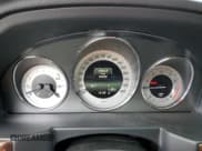 ✅ 2015 Mercedes-Benz GLK 350 • VIN: WDCGG8JB8FG381034 • Lot: 82651865. Listed on Copart with 89,055 mi. Free auction sales archive from the USA and detailed vehicle history report at DreamBid. Image 9.