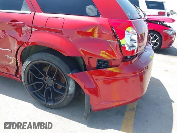 ✅ 2005 Dodge Magnum RT • VIN: 2D4GV58245H622626 • Lot: 42765406. Listed on IAAI with 110,372 mi. Free auction sales archive from the USA and detailed vehicle history report at DreamBid. Image 12.