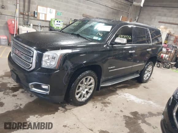 ✅ 2015 GMC Yukon SLT • VIN: 1GKS2BKCXFR248500 • Lot: 43535550. Listed on IAAI with 195,354 mi. Free auction sales archive from the USA and detailed vehicle history report at DreamBid. Image 2.