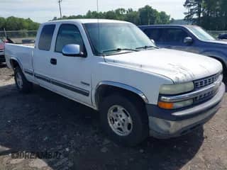 ✅ 2000 Chevrolet Silverado 1500 LS • VIN: 2GCEK19T6Y1404925 • Lot: 42665865. Wystawiony na IAAI z przebiegiem 333 843 mil mil. Skorzystaj z bezpłatnego archiwum sprzedaży aukcyjnych z USA i zobacz szczegółowy raport historii pojazdu na DreamBid. Zdjęcie 1.