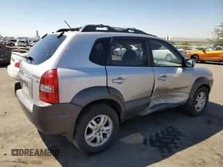 2006 Hyundai Tucson GLS z VIN KM8JN12D16U439636, wystawiony jako Copart lot #71318684 z przebiegiem 140 225 mil mil oraz Szkoda całkowita • Salvage title. Historia ofert i sprzedaży dostępna na DreamBid. Obrazek 3.