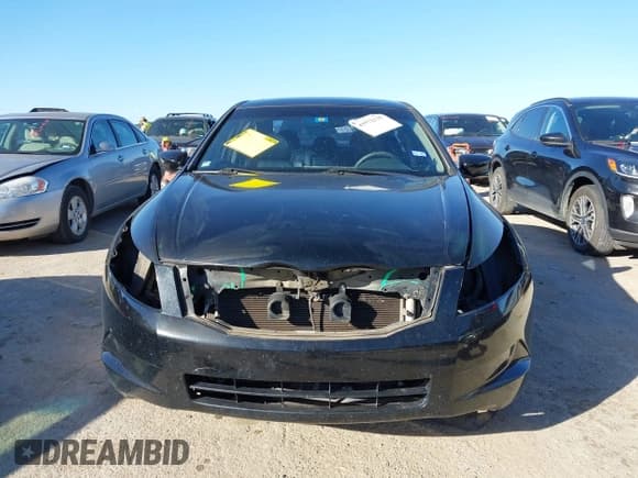 ✅ 2009 Honda Accord EX-L • VIN: 1HGCP26839A018258 • Lot: 43572135. Wystawiony na IAAI z przebiegiem 170 841 mil. Bezpłatny archiwum sprzedaży aukcyjnych z USA i szczegółowy raport historii pojazdu na DreamBid. Zdjęcie 13.