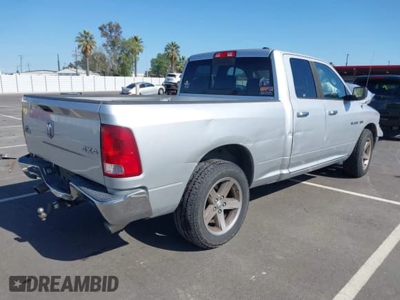 ✅ 2010 Dodge 1500 Laramie • VIN: 1D7RV1GT5AS192803 • Lot: 41987489. Listed on IAAI with 257,104 mi. Free auction sales archive from the USA and detailed vehicle history report at DreamBid. Image 4.
