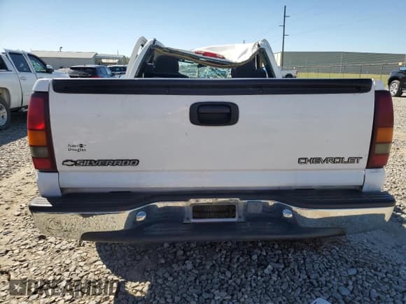 ✅ 2000 Chevrolet Silverado 1500 • VIN: 1GCEC14W1YZ365568 • Лот: 74955444. Опубликован ранее на Copart с пробегом Не указан. Бесплатный доступ к архиву аукционных продаж из США и подробный отчёт об истории автомобиля на DreamBid. Изображение 6.