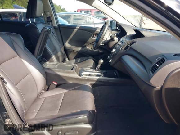 ✅ 2018 Acura RDX • VIN: 5J8TB4H36JL001412 • Лот: 43269141. Опубликован ранее на IAAI с пробегом 109 232 миль. Бесплатный доступ к архиву аукционных продаж из США и подробный отчёт об истории автомобиля на DreamBid. Изображение 5.