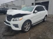 ✅ 2014 Mercedes-Benz M 550 • VIN: 4JGDA7DB0EA413908 • Лот: 69265035. Опубликован ранее на Copart с пробегом 136 019 миль. Бесплатный доступ к архиву аукционных продаж из США и подробный отчёт об истории автомобиля на DreamBid. Изображение 1.