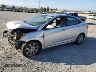2013 Hyundai Accent GLS с VIN KMHCU4AE7DU440696, выставлен на аукционе Copart как лот 85887415 с пробегом 165 396 миль миль и Списание • Salvage title. История ставок и продаж доступна на DreamBid. Изображение 1.