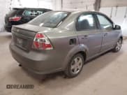 ✅ 2011 Chevrolet Aveo 1LT • VIN: KL1TD5DE5BB198819 • Lot: 41992498. Wystawiony na IAAI z przebiegiem 156 145 mil. Bezpłatny archiwum sprzedaży aukcyjnych z USA i szczegółowy raport historii pojazdu na DreamBid. Zdjęcie 4.