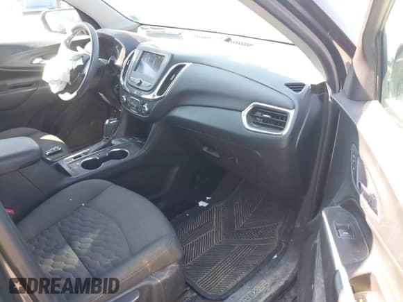 2020 Chevrolet Equinox LT with VIN 2GNAXUEV4L6223799, listed as a IAAI auction lot 43202068 with 127,427 mi miles and . Bid and sale history available at DreamBid. Image 5.