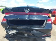 ✅ 2021 Hyundai Elantra SE • VIN: KMHLL4AG4MU173585 • Lot: 42592182. Listed on IAAI with 62,662 mi. Free auction sales archive from the USA and detailed vehicle history report at DreamBid. Image 17.