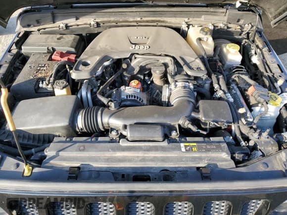 ✅ 2018 Jeep Wrangler Sport S • VIN: 1C4GJXAG4JW161238 • Lot: 42448695. Listed on Copart with 87,003 mi. Free auction sales archive from the USA and detailed vehicle history report at DreamBid. Image 12.