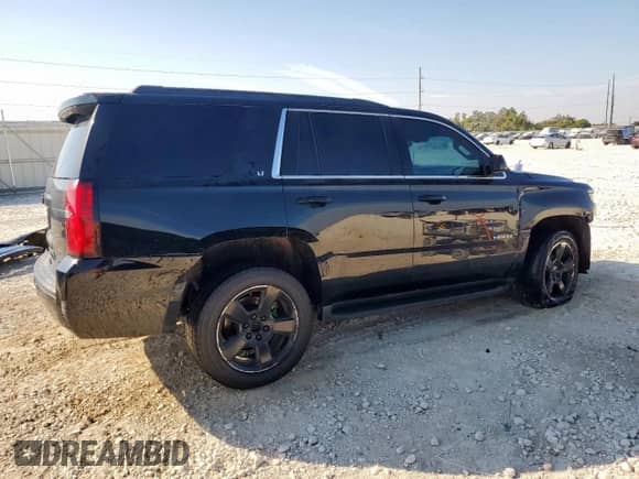 2019 Chevrolet Tahoe LT z VIN 1GNSCBKC2KR118169, wystawiony jako Copart lot #85701705 z przebiegiem 113 918 mil mil oraz Czysty tytuł • Clean title. Historia ofert i sprzedaży dostępna na DreamBid. Obrazek 3.