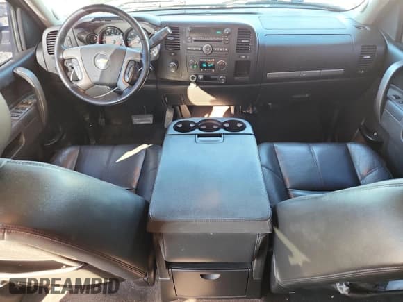 ✅ 2013 Chevrolet Silverado 1500 LT • VIN: 3GCPKSE72DG110091 • Lot: 87427425. Wystawiony na Copart z przebiegiem 174 837 mil. Bezpłatny archiwum sprzedaży aukcyjnych z USA i szczegółowy raport historii pojazdu na DreamBid. Zdjęcie 8.