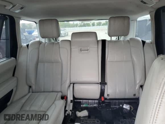 ✅ 2016 Land Rover Range Rover Supercharged • VIN: SALGS3EF8GA252907 • Lot: 70986815. Wystawiony na Copart z przebiegiem 148 522 mil. Bezpłatny archiwum sprzedaży aukcyjnych z USA i szczegółowy raport historii pojazdu na DreamBid. Zdjęcie 10.