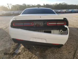 ✅ 2019 Dodge Challenger R/T • VIN: 2C3CDZBT8KH593784 • Lot: 37371423. Wystawiony na Copart z przebiegiem 54 988 mil. Bezpłatny archiwum sprzedaży aukcyjnych z USA i szczegółowy raport historii pojazdu na DreamBid. Zdjęcie 6.