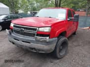 ✅ 2006 Chevrolet Silverado 2500HD LT3 • VIN: 1GCHK23D96F228883 • Лот: 42908093. Опубликован ранее на IAAI с пробегом 181 558 миль. Бесплатный доступ к архиву аукционных продаж из США и подробный отчёт об истории автомобиля на DreamBid. Изображение 17.