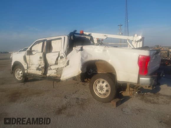 ✅ 2022 Ford F-350 Platinum • VIN: 1FT7W3B60NEC96275 • Лот: 43468326. Опубликован ранее на IAAI с пробегом Не указан. Бесплатный доступ к архиву аукционных продаж из США и подробный отчёт об истории автомобиля на DreamBid. Изображение 13.