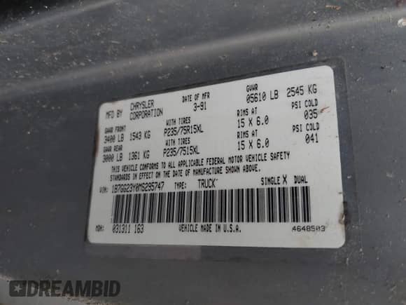 1991 Dodge Dakota z VIN 1B7GG23Y0MS295747, wystawiony jako IAAI lot #42893013 z przebiegiem 137 227 mil mil oraz . Historia ofert i sprzedaży dostępna na DreamBid. Obrazek 9.