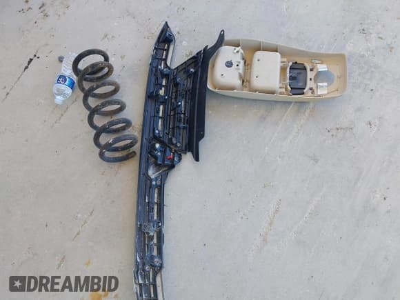 ✅ 2002 Ford Explorer XLT • VIN: 1FMZU63K22UD19127 • Лот: 41742419. Опубликован ранее на IAAI с пробегом Не указан. Бесплатный доступ к архиву аукционных продаж из США и подробный отчёт об истории автомобиля на DreamBid. Изображение 12.