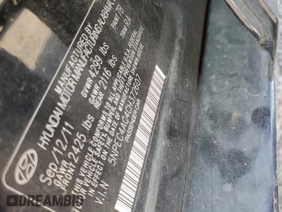 ✅ 2012 Hyundai Sonata SE • VIN: 5NPEC4AC4CH372607 • Lot: 65817534. Listed on Copart with 173,446 mi. Free auction sales archive from the USA and detailed vehicle history report at DreamBid. Image 12.