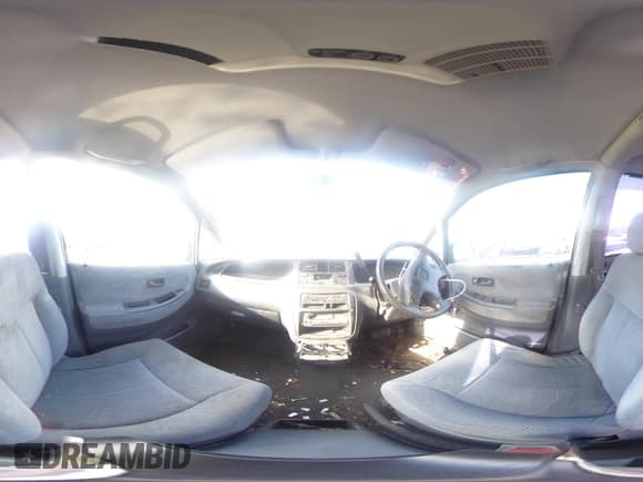 ✅ 1995 Honda Odyssey • VIN: RA21049652 • Lot: 85426404. Listed on Copart with 271,632 mi. Free auction sales archive from the USA and detailed vehicle history report at DreamBid. Image 13.