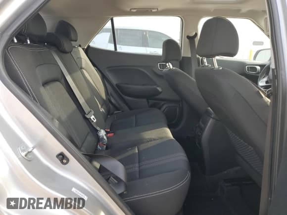 ✅ 2024 Hyundai Venue SEL • VIN: KMHRC8A3XRU306761 • Lot: 50785145. Listed on Copart with 11,059 mi. Free auction sales archive from the USA and detailed vehicle history report at DreamBid. Image 11.