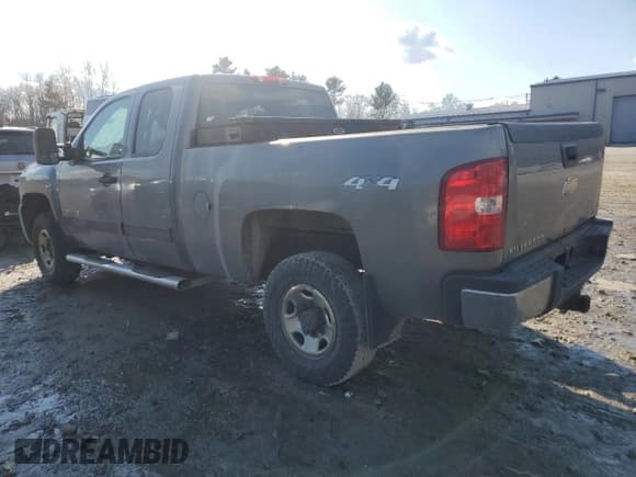 ✅ 2009 Chevrolet Silverado 2500HD LT • VIN: 1GCHK59K19E128732 • Лот: 43116715. Опубликован ранее на Copart с пробегом 182 502 миль. Бесплатный доступ к архиву аукционных продаж из США и подробный отчёт об истории автомобиля на DreamBid. Изображение 2.