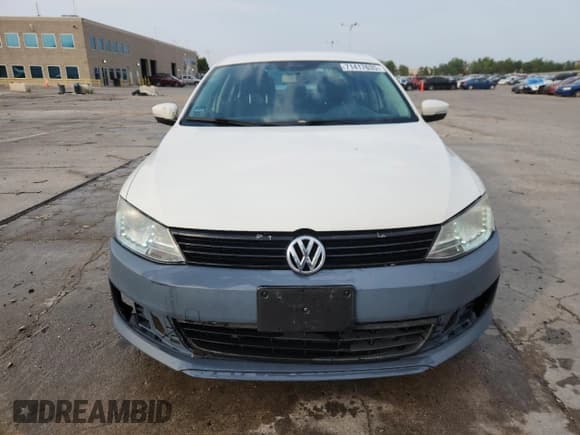 ✅ 2012 Volkswagen Jetta SE • VIN: 3VWBP7AJ1CM454762 • Лот: 71417635. Опубликован ранее на Copart с пробегом 155 125 миль. Бесплатный доступ к архиву аукционных продаж из США и подробный отчёт об истории автомобиля на DreamBid. Изображение 5.