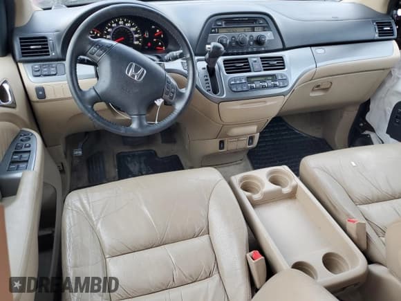 ✅ 2007 Honda Odyssey EX-L • VIN: 5FNRL386X7B131098 • Лот: 91995205. Опубликован ранее на Copart с пробегом 157 775 миль. Бесплатный доступ к архиву аукционных продаж из США и подробный отчёт об истории автомобиля на DreamBid. Изображение 8.