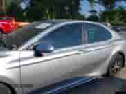 2021 Toyota Camry SE with VIN 4T1T11BK9MU021342, listed as a IAAI auction lot 42947451 with 71,105 mi miles and . Bid and sale history available at DreamBid. Image 14.