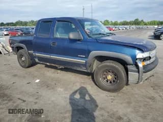 ✅ 2000 Chevrolet Silverado 1500 • VIN: 1GCEK19T0YE415210 • Лот: 61075004. Опубликован ранее на Copart с пробегом Не указан. Бесплатный доступ к архиву аукционных продаж из США и подробный отчёт об истории автомобиля на DreamBid. Изображение 4.