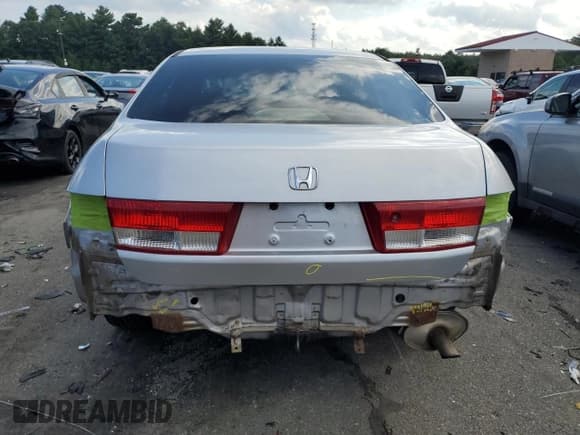 ✅ 2004 Honda Accord DX • VIN: 1HGCM55104A111696 • Lot: 68838814. Listed on Copart with 182,879 mi. Free auction sales archive from the USA and detailed vehicle history report at DreamBid. Image 6.