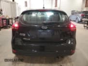 ✅ 2018 Ford Focus SE • VIN: 1FADP3K26JL316568 • Lot: 82711145. Wystawiony na Copart z przebiegiem 80 224 mil. Bezpłatny archiwum sprzedaży aukcyjnych z USA i szczegółowy raport historii pojazdu na DreamBid. Zdjęcie 6.