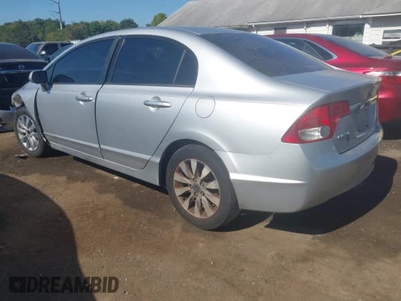 ✅ 2011 Honda Civic EX-L • VIN: 2HGFA1F93BH502469 • Lot: 43130260. Listed on IAAI with 248,882 mi. Free auction sales archive from the USA and detailed vehicle history report at DreamBid. Image 3.